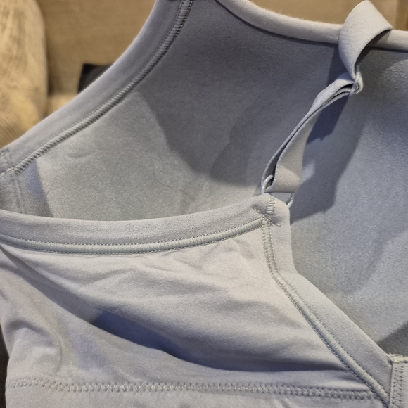 Knix Light Blue Sports Bra One& Onky Scoop Bra Size L - Picture 5 of 16
